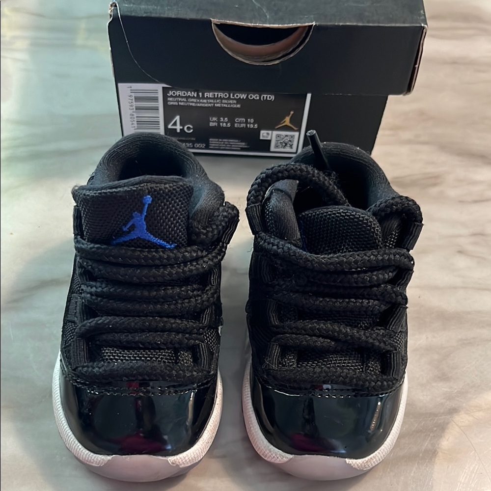 Jordan Black and Blue Sneakers with Athletic Silhouette